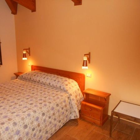 La Locanda Del Lago Lucciola Villalago Exterior photo